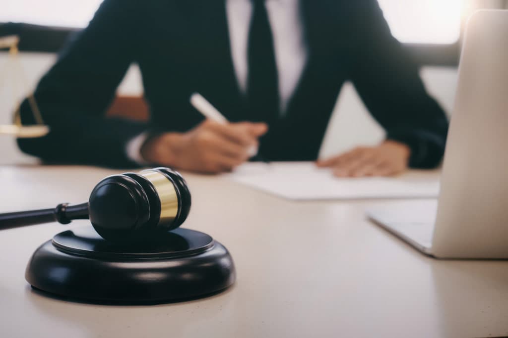 Abogados especializados en diferentes ramas del derecho en Noia y Ribeira
