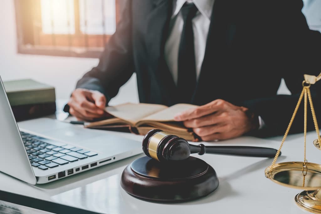 Consultas online de Derecho Civil, Derecho Laboral y Derecho Penal